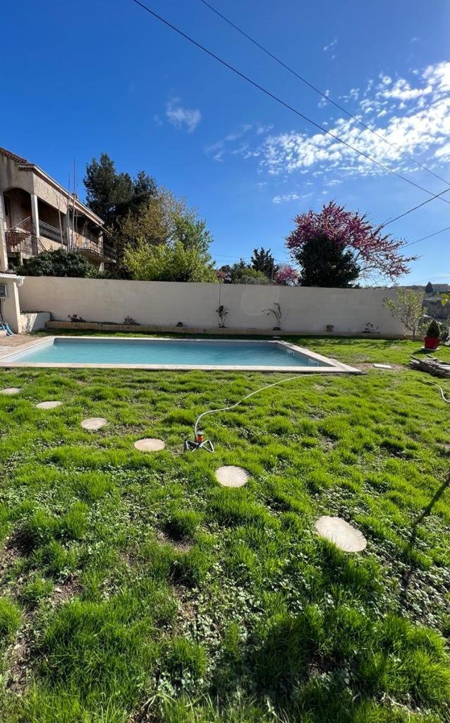 Maisonnette Recente Avec Piscine Marselha Exterior foto